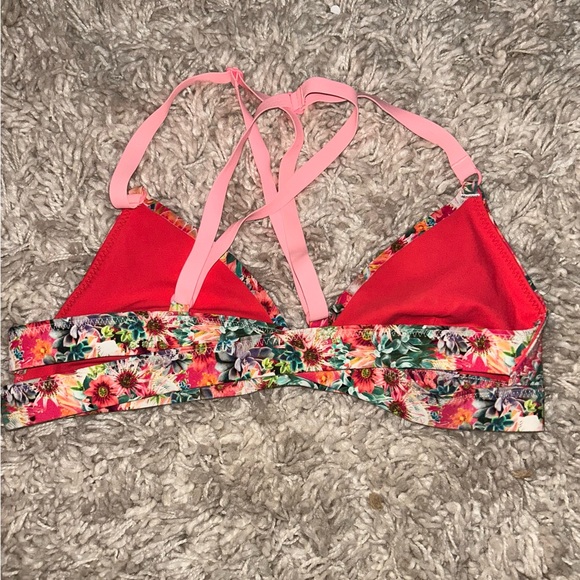 Lululemon floral bikini top - Picture 2 of 3